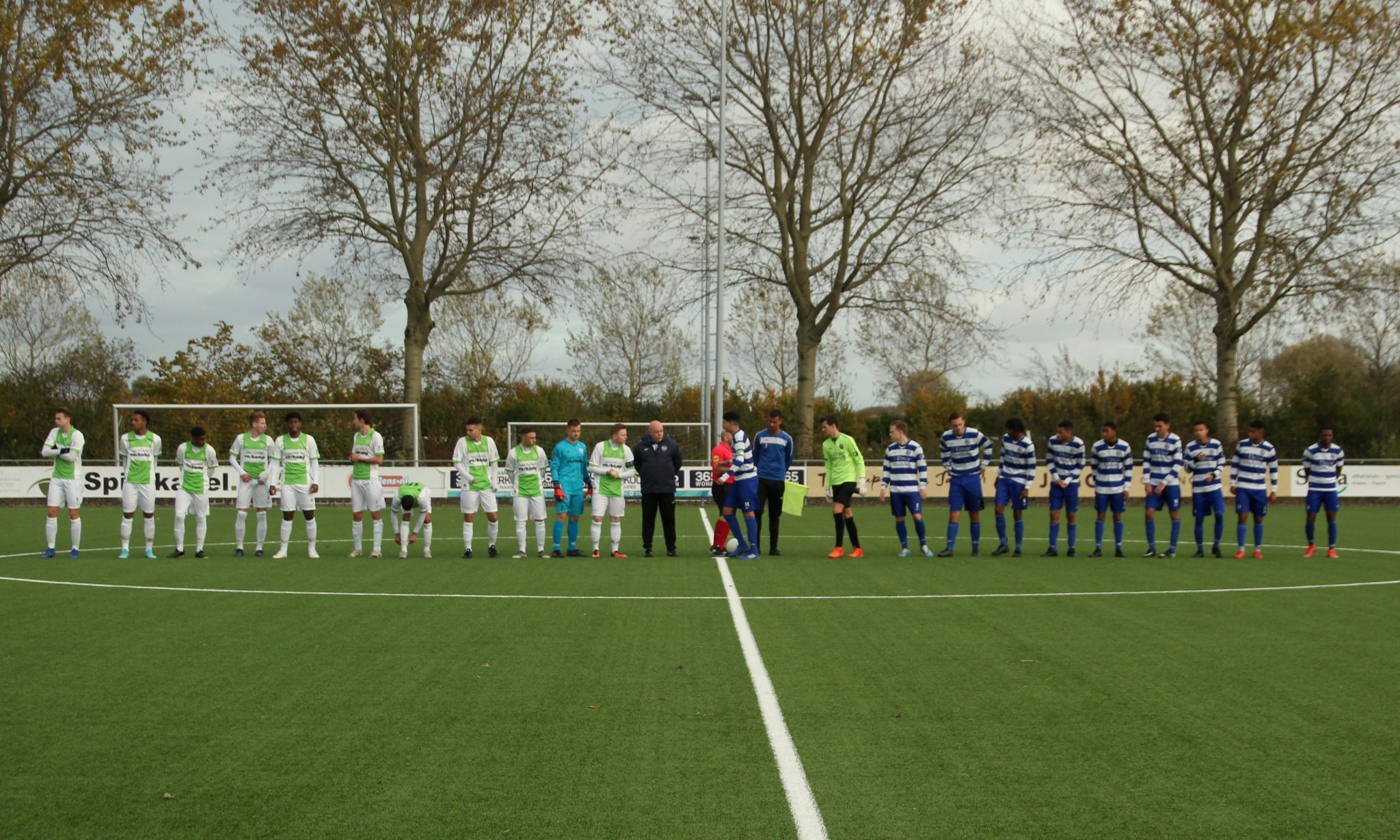 XerxesDZB JO19-1 speelt gelijk tegen VV Spijkenisse (Fotoreportage)