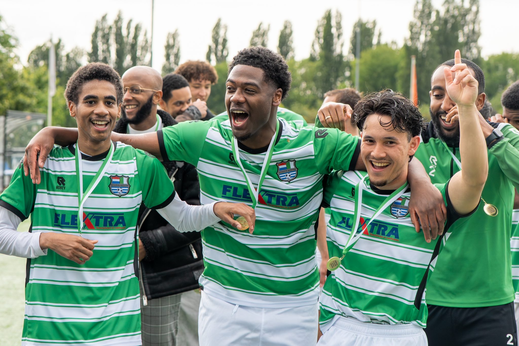 XerxesDZB feliciteert JO13-3, Onder 17-1, Zaterdag 6 en Zondag 2 van harte met het behalen van het kampioenschap!